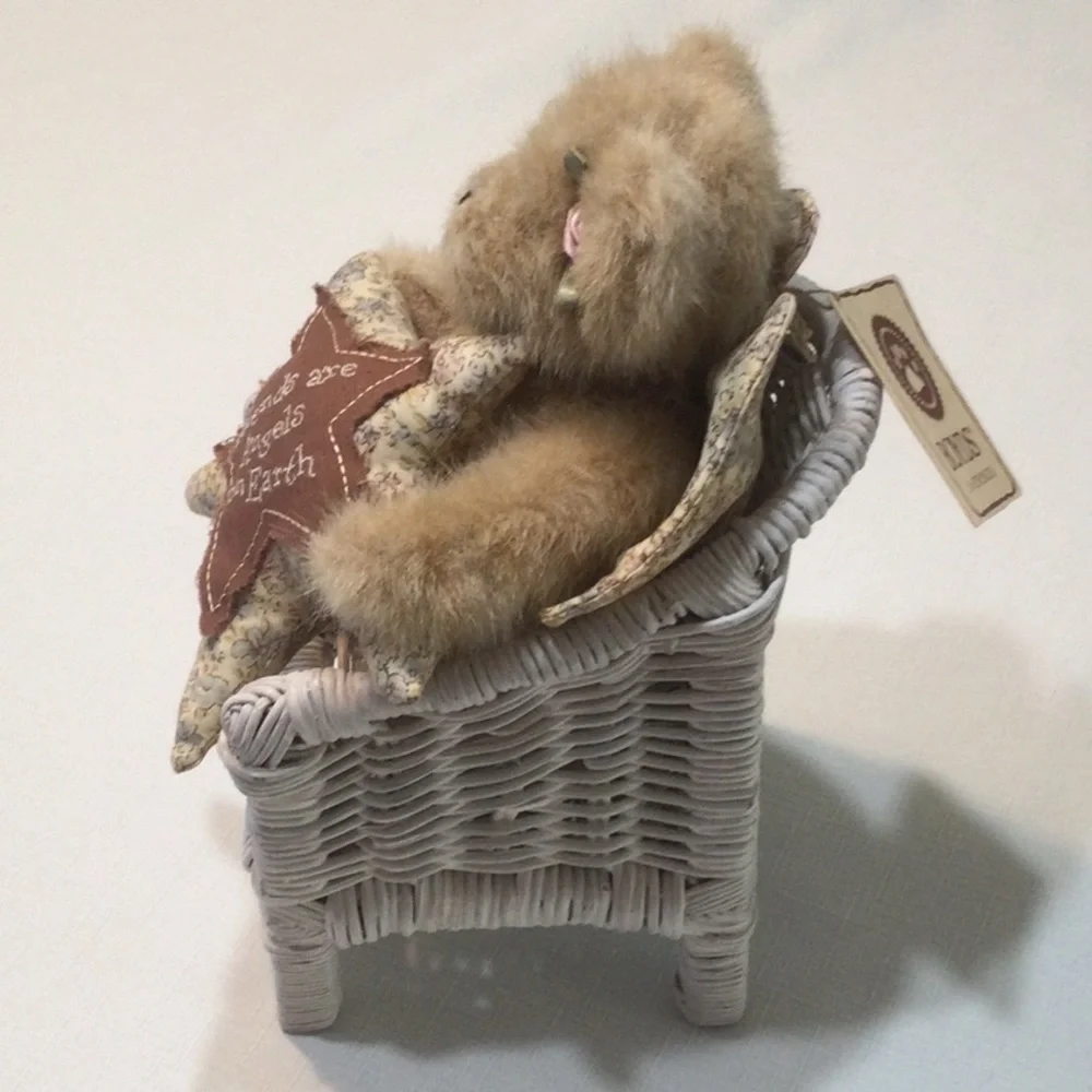 Boyds Bears Friends are Angels on Earth w/Chair​